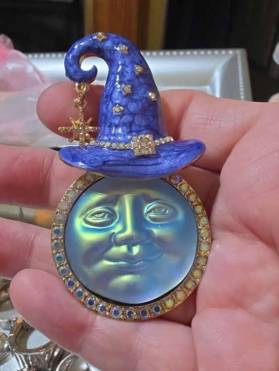 None Jewelry - A31- Whimsical Blue Wizard Hat Moon Face Brooch